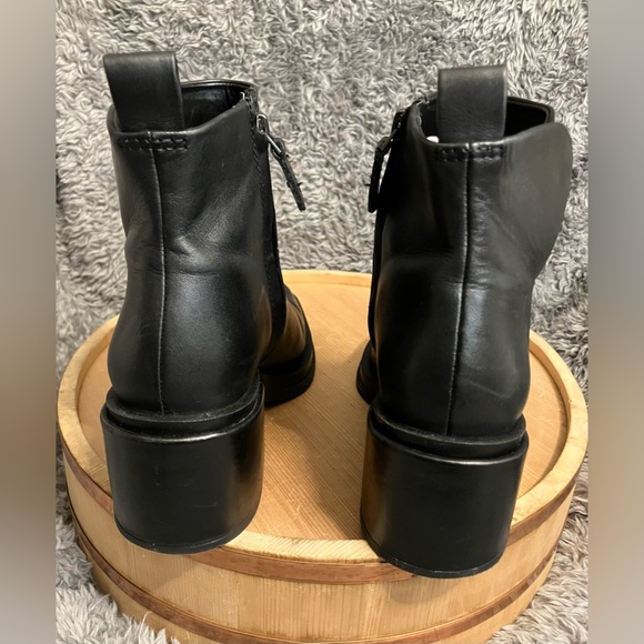 Franco Sarto Dalden Black Boots Booties Leather Block Heel Sz 7.5 - Picture 3 of 11